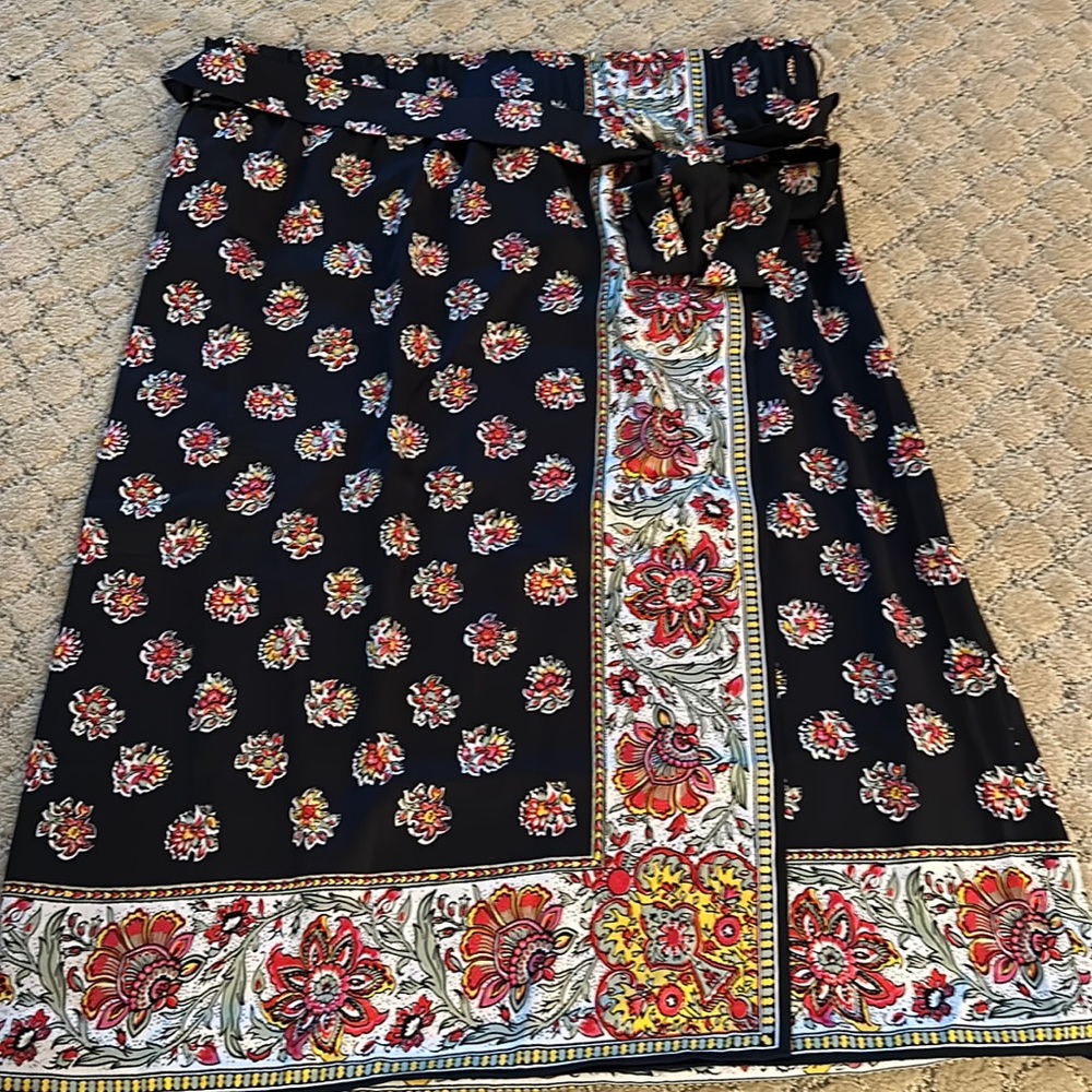 NWT Loft Womens Skirt
